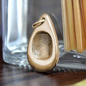 Gold Round Droplet Fingerprint Necklace | Personalised Necklace | Sophia Alexander Fingerprint Jewellery | Handmade in Suffolk UK