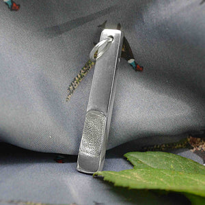 Solid White Gold Bar Pendant with real Fingerprint | Engraved with the word Daddy | Personalised Necklace | Sophia Alexander Fingerprint Jewellery | Handmade in Suffolk UK