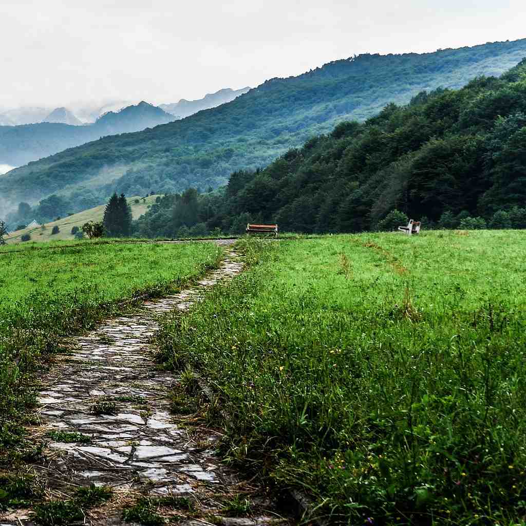 10 beautiful walking routes in the north of England