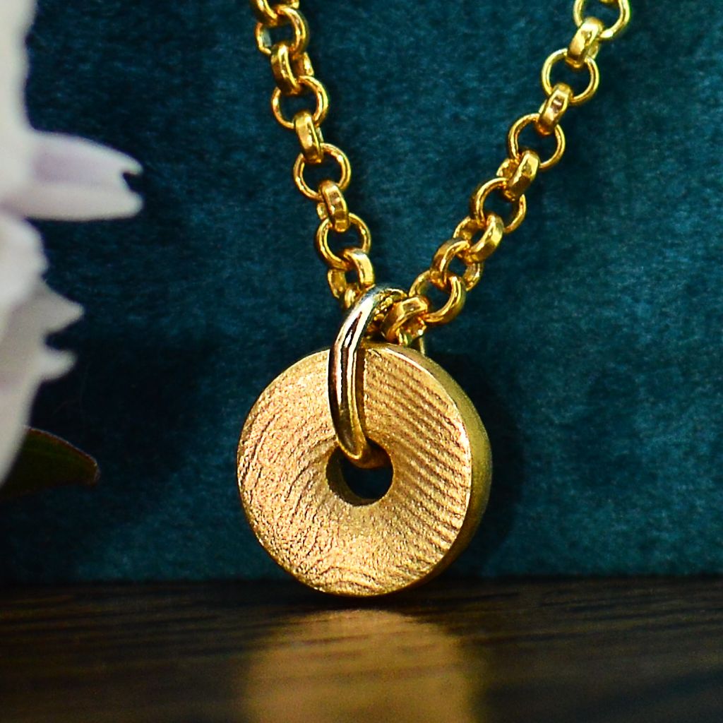Gold Dainty Halo Fingerprint Necklace in solid 18ct gold | Displayed on an 18ct gold belcher or rolo chain | Custom engraving on reverse | Personalised Necklace | Sophia Alexander Fingerprint Jewellery | Handmade in Suffolk UK