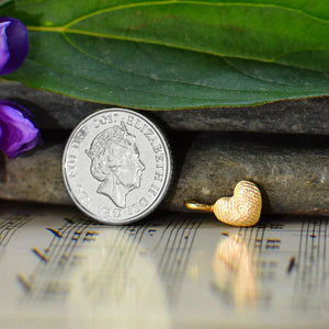 Gold Fingerprint Jewelery Size Guide | Dainty Heart shaped Gold Fingerprint Necklace shown next to a five pence piece for scale | Sophia Alexander Fingerprint Jewellery | Handmade in Suffolk UK