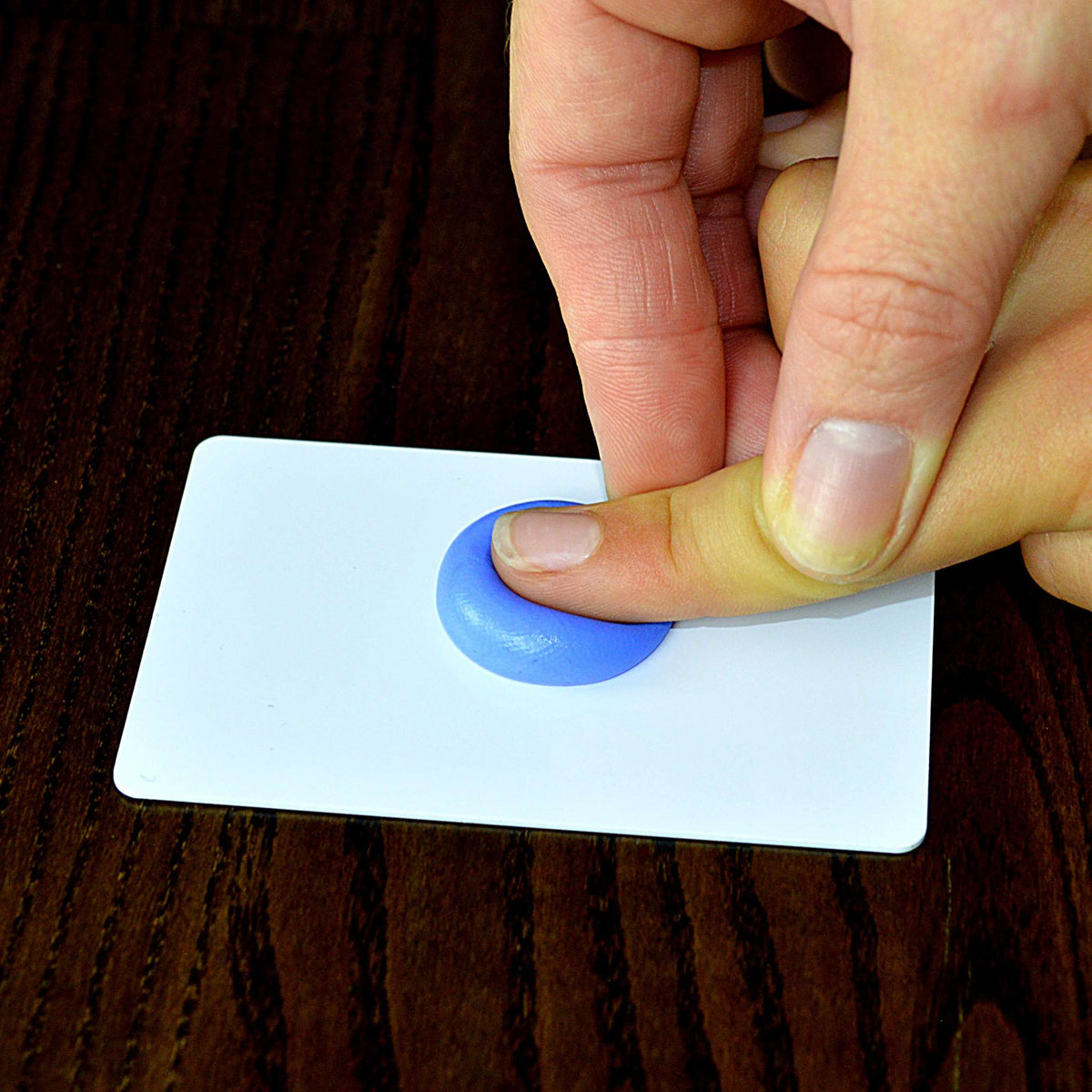 Take the perfect fingerprint for your gold fingerprint charm | Fingerprint Charms | Sophia Alexander Fingerprint Jewellery | Handmade in Suffolk UK