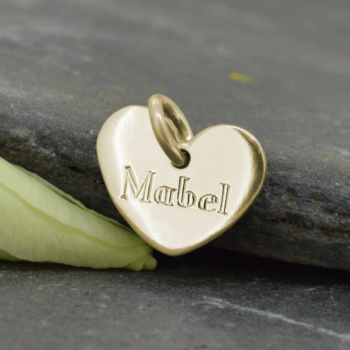 Your Guide To Memorial Jewellery | Inscripture