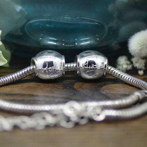 Silver Charm Bead with Mum engraving | Charm Bracelets | Sophia Alexander Fingerprint Jewellery | Handmade in Suffolk UK
