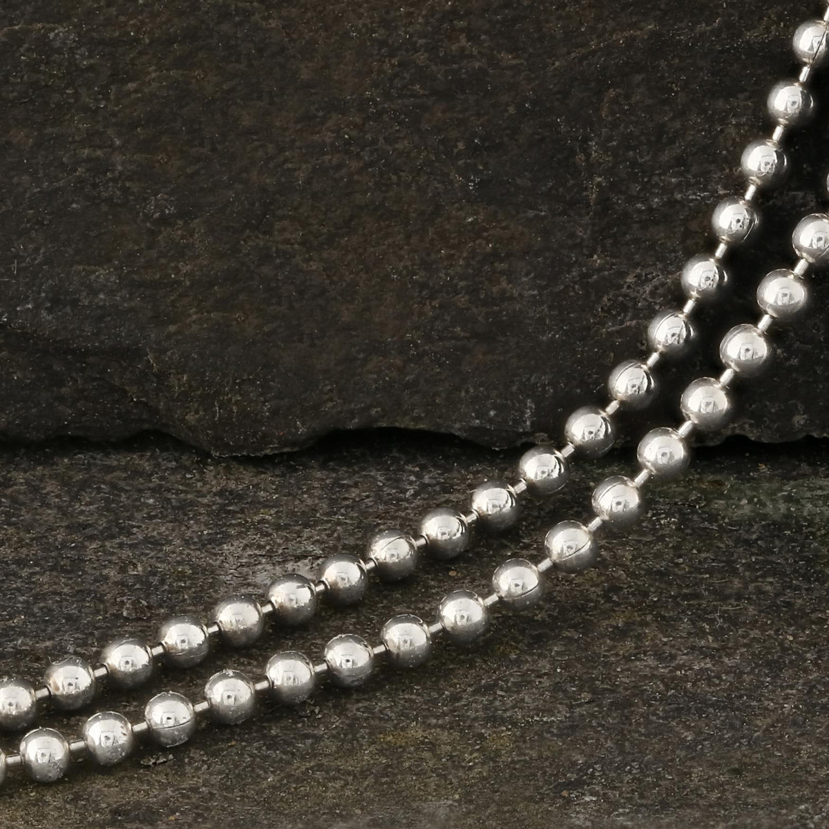 SILVER BALL CHAIN WITH FINGERPRINT DOG TAG