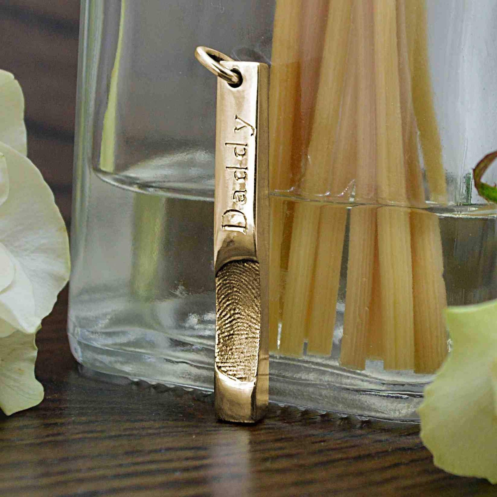 Solid Gold Bar Pendant with real Fingerprint | Engraved with the word Daddy | Personalised Necklace | Sophia Alexander Fingerprint Jewellery | Handmade in Suffolk UK