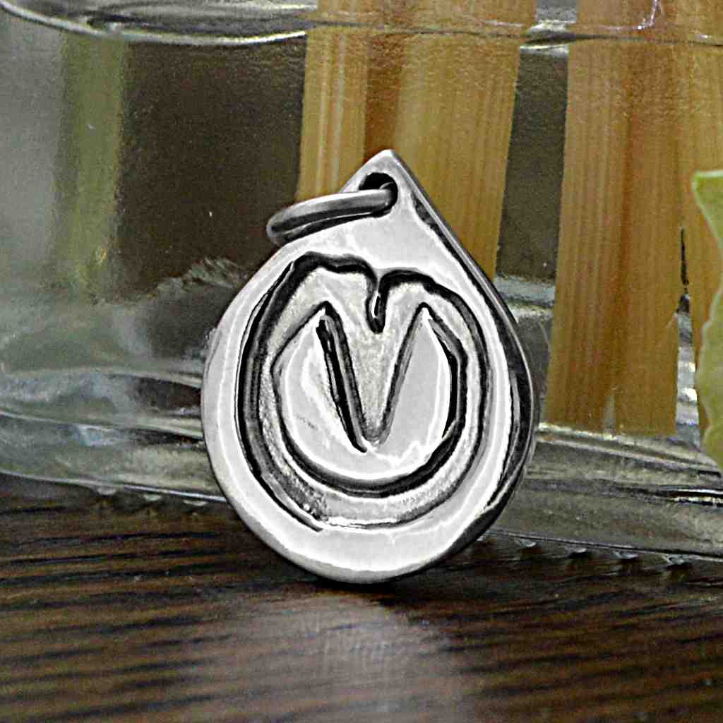 Silver Teardrop Hoofprint Necklace | Personalised Horse Hoof Print Necklace | Sophia Alexander Fingerprint Jewellery | Handmade in Suffolk UK