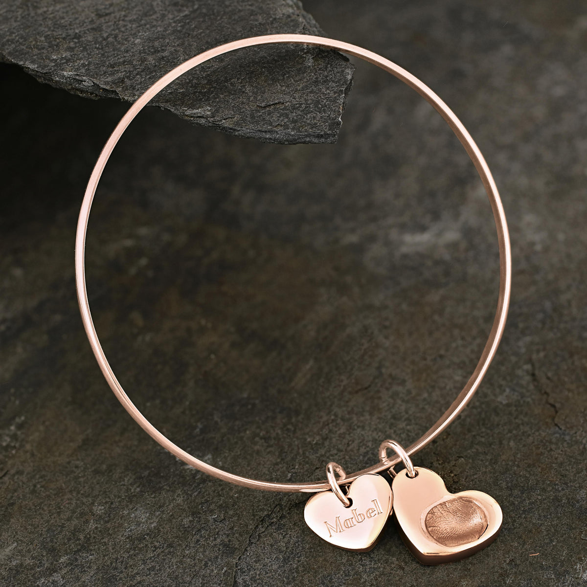 ROSE GOLD D SHAPED BANGLE BRACELET WITH HEART FINGERPRINT CHARM