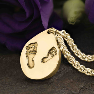GOLD SPIGA CHAIN WITH PETITE SIBLING FOOTPRINT NECKLACE